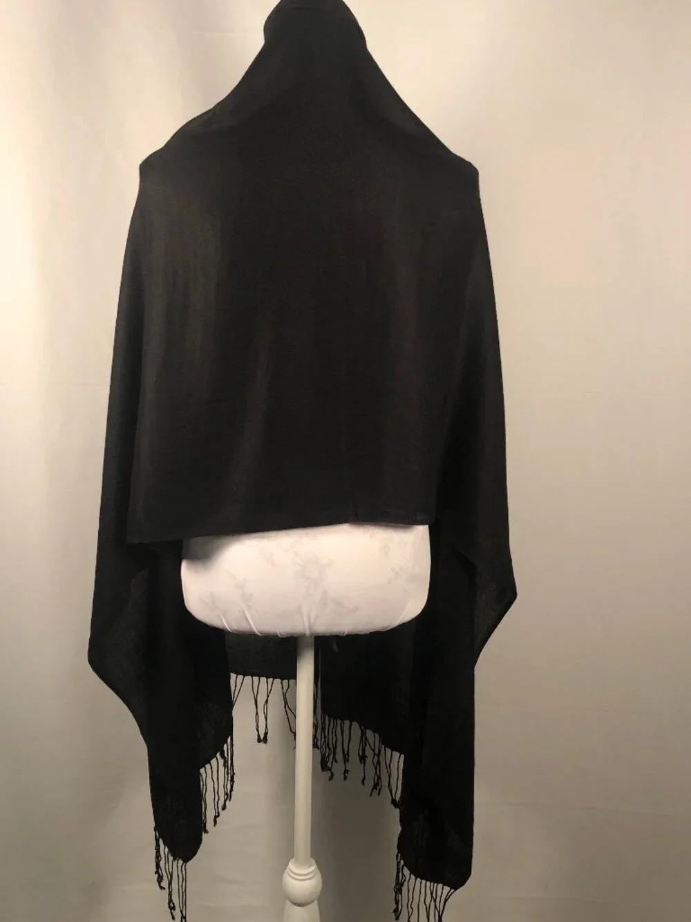 Vintage Jones New York Black Evening Shawl Scarf